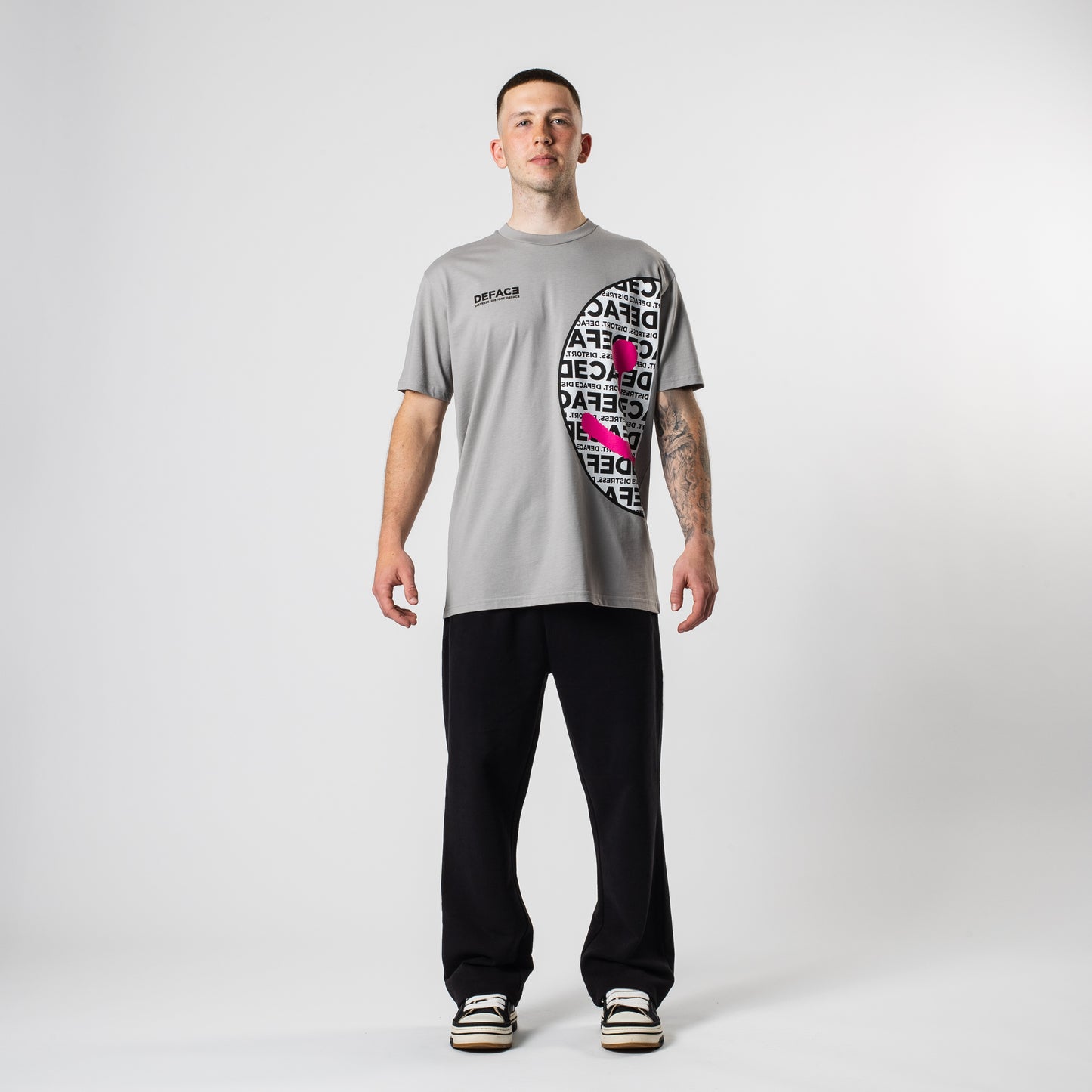 Deface Smiley Tee (Storm Grey)