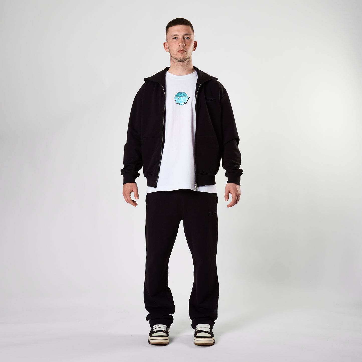 Lifestyle Murgatroyd Open Hem Jogger (Black)