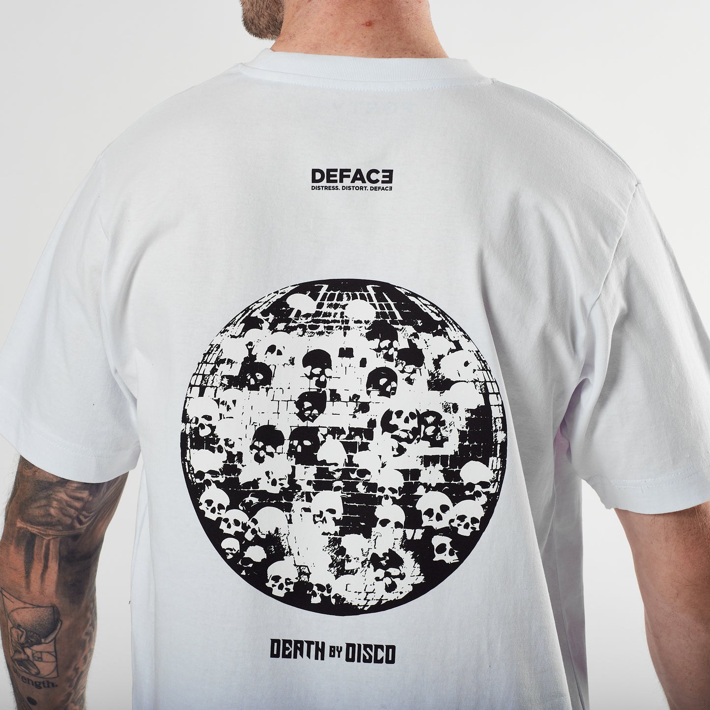 Deface Narcissus Tee (White)