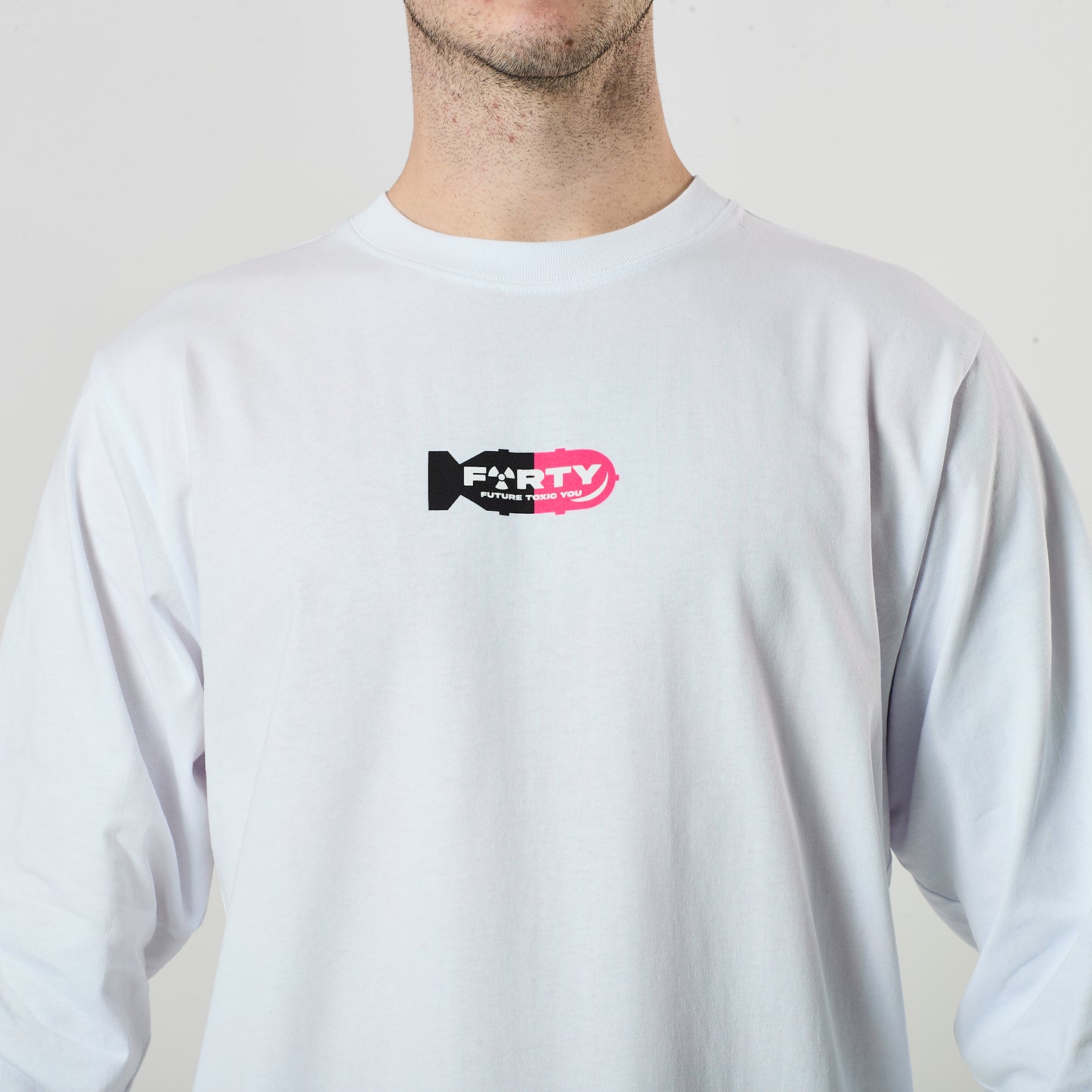 Lifestyle Pharm L/S Tee (White/Pink)