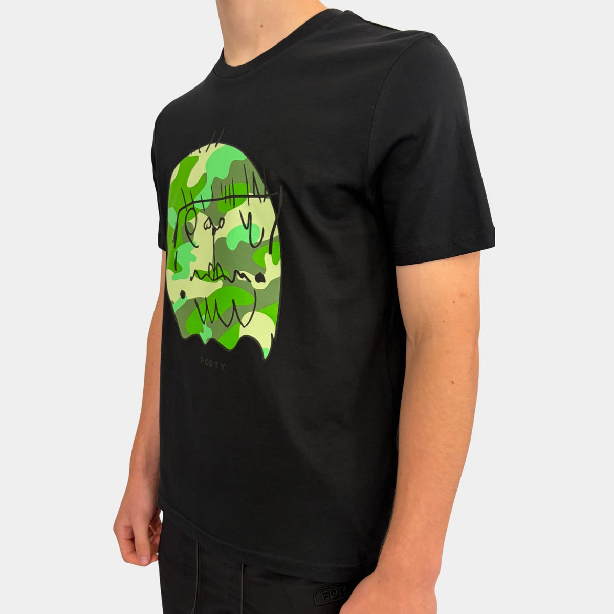 Essential Benjamin T-shirt (Black/Camo Kiwi)