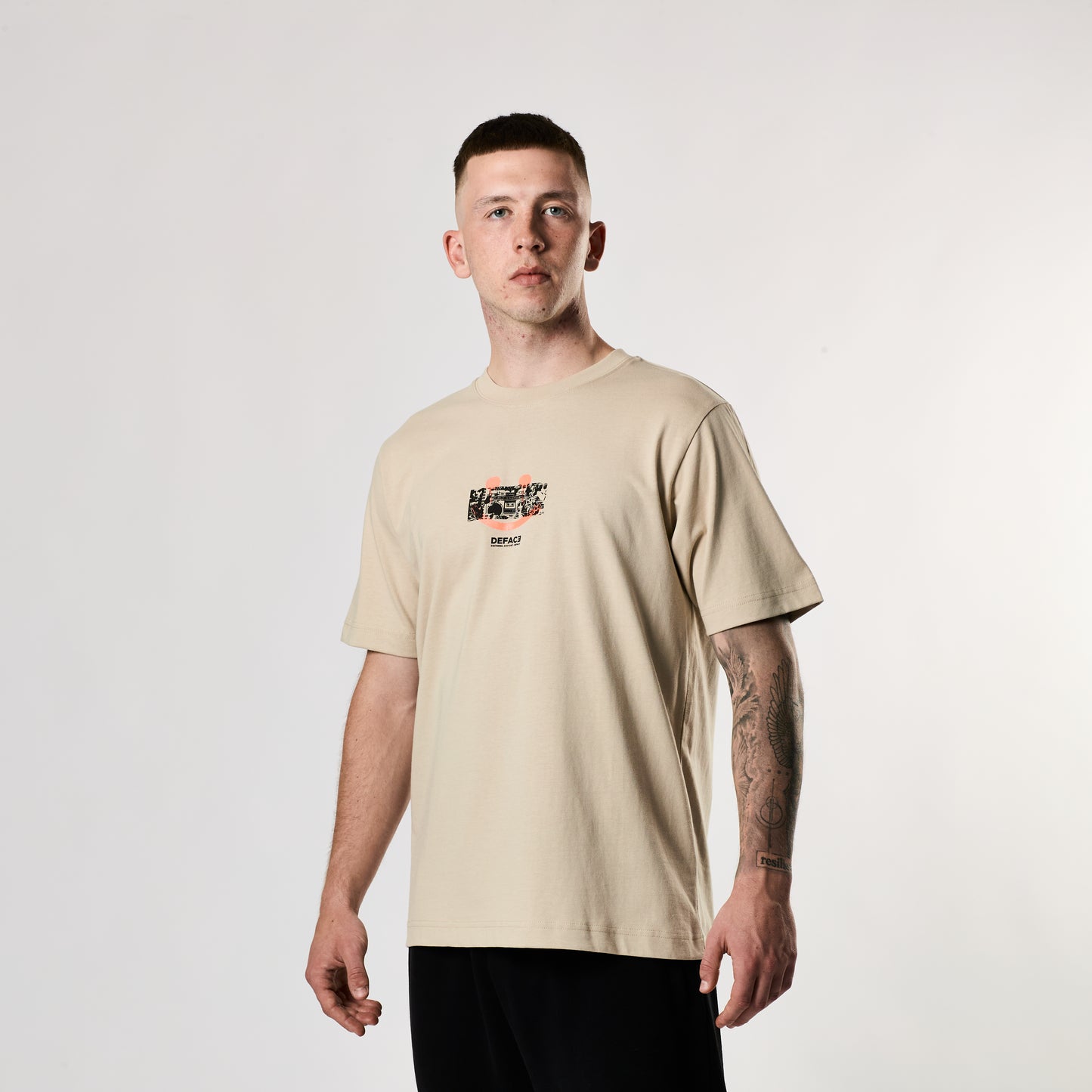 DEFACE Writer Tee (Beige Dust)
