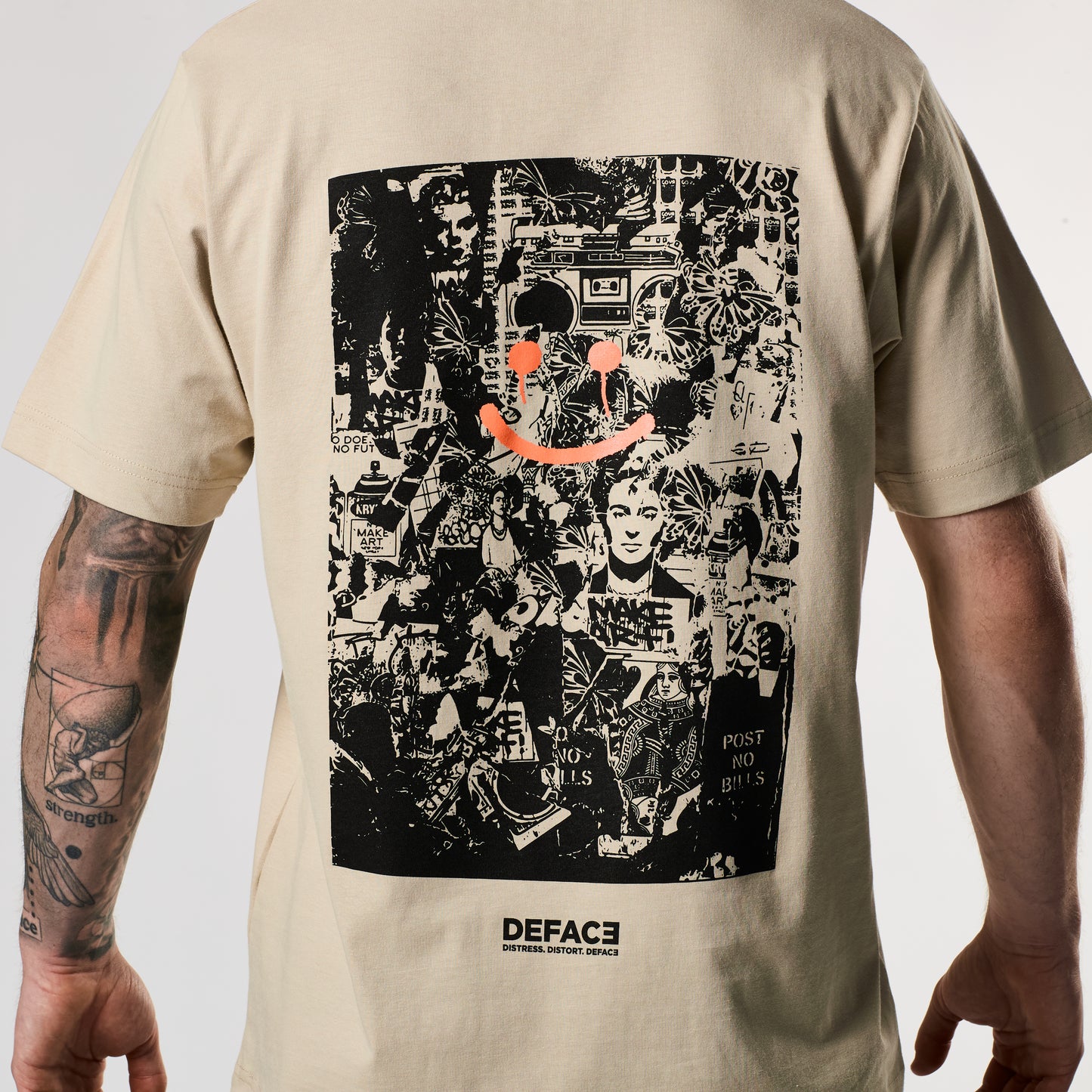 DEFACE Writer Tee (Beige Dust)