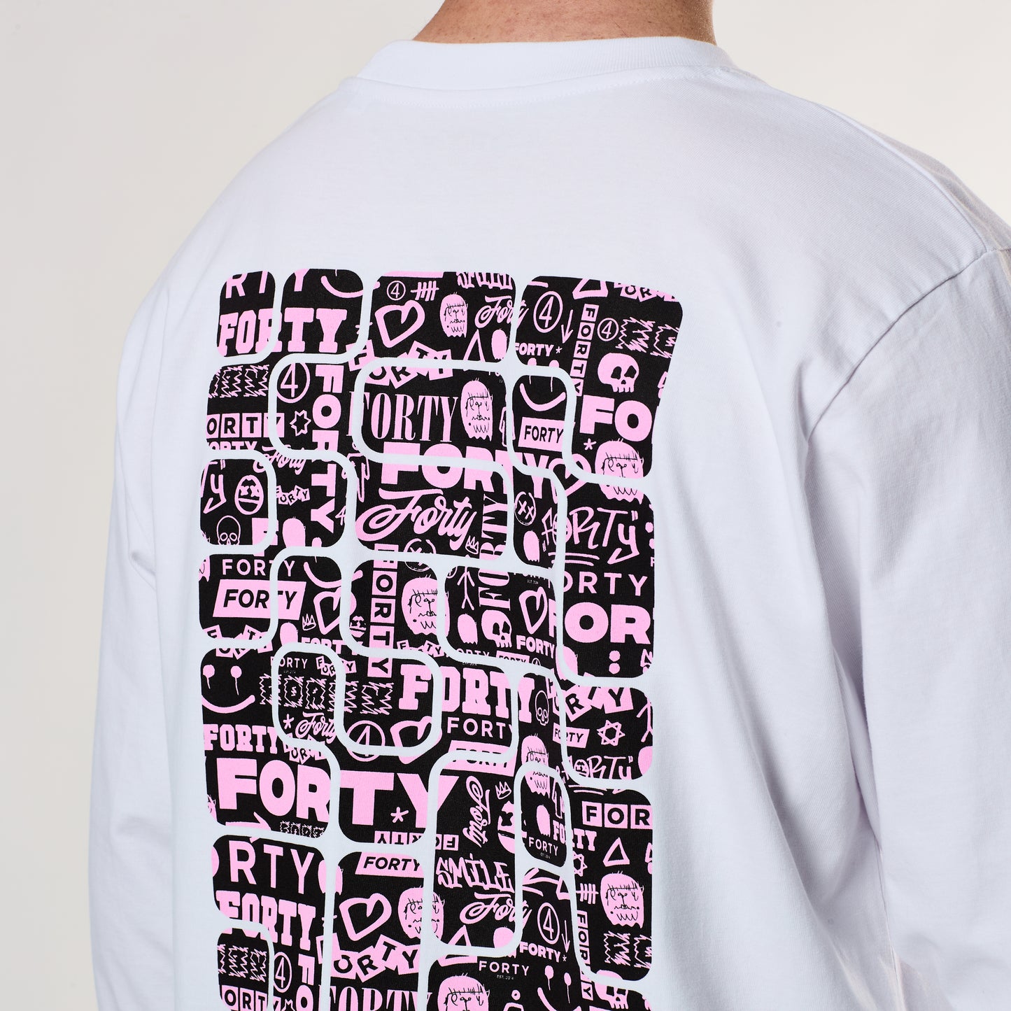 Lifestyle Murgatroyd L/S Tee (White)