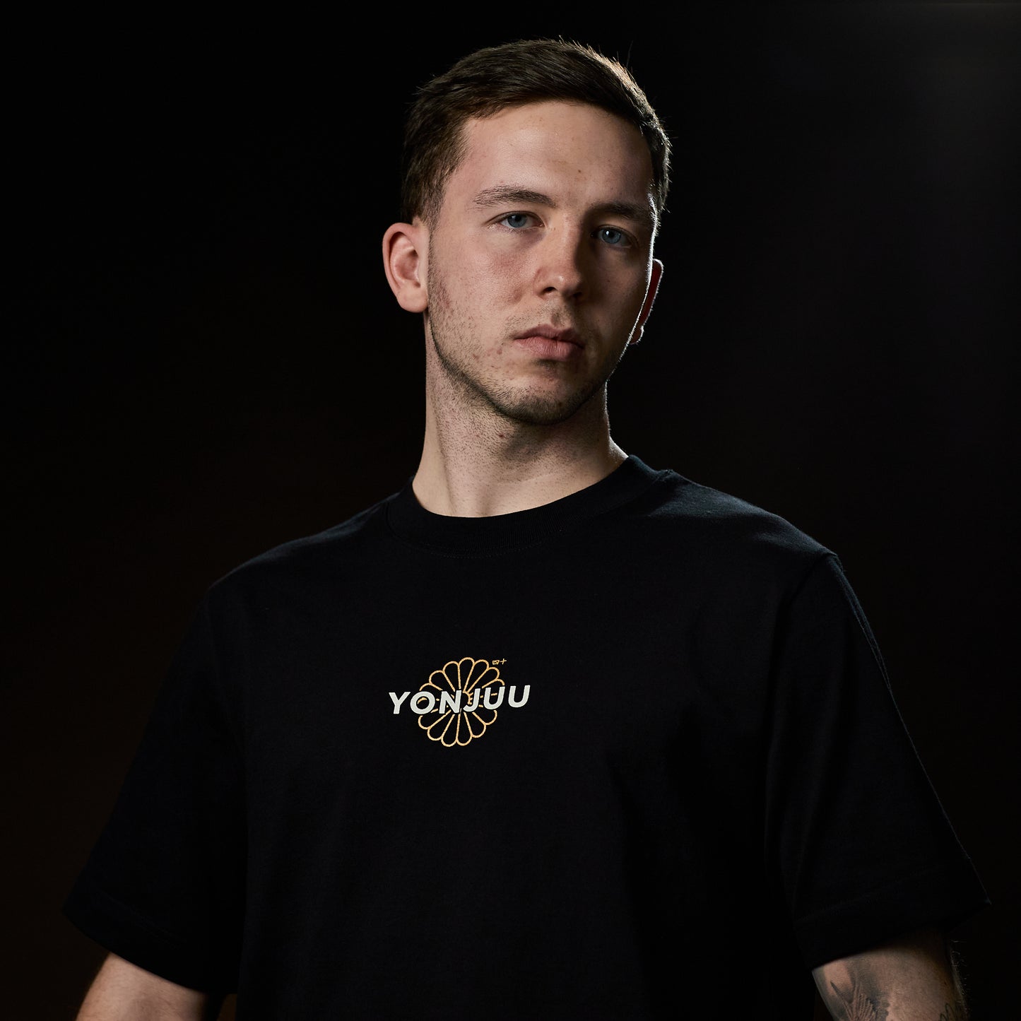 Lifestyle Yonjuu Yuki Tee (Black)