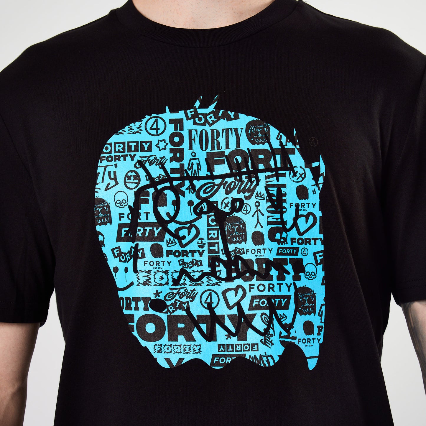 Essential Graffiti Monster Tee (Black/Blue)