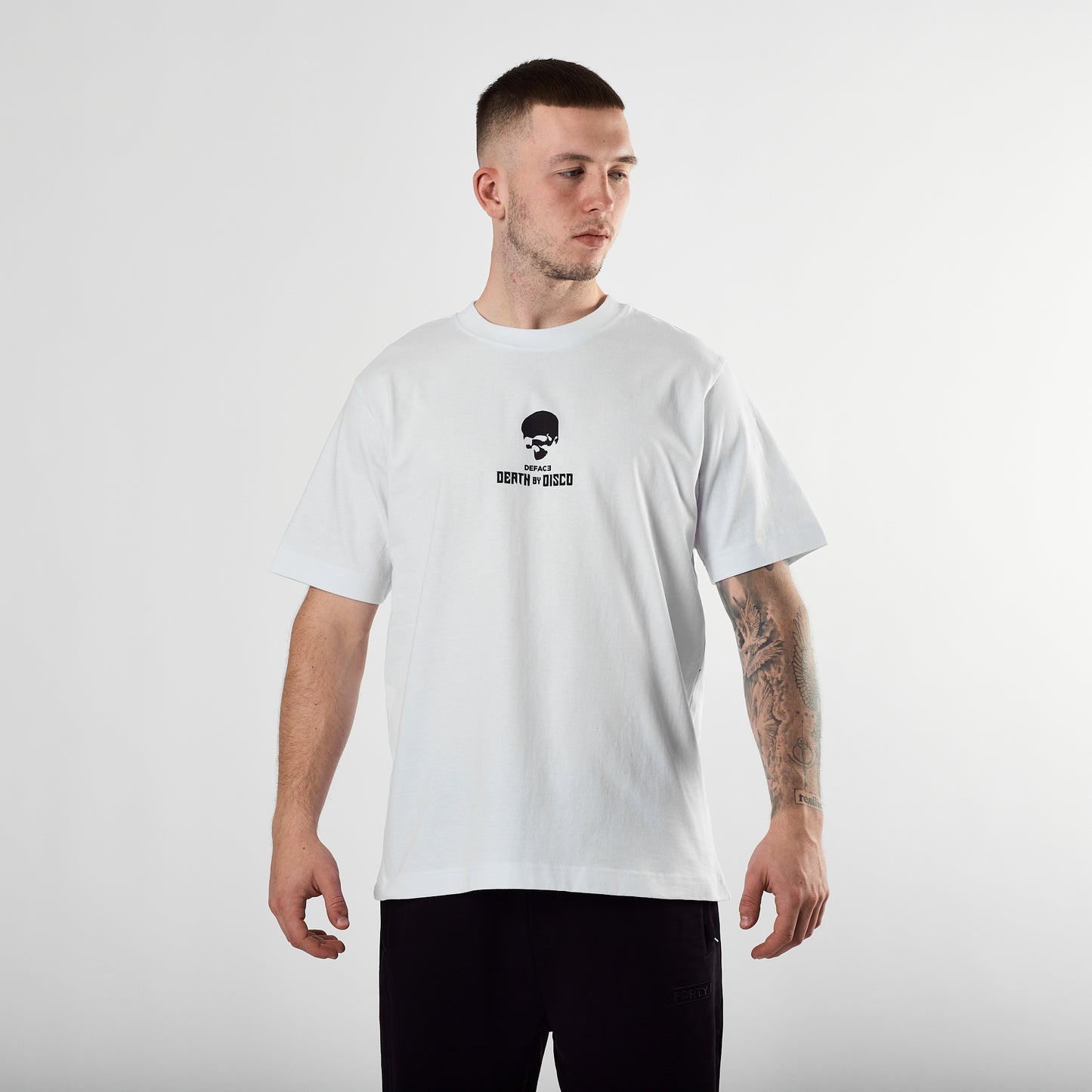 Deface Narcissus Tee (White)