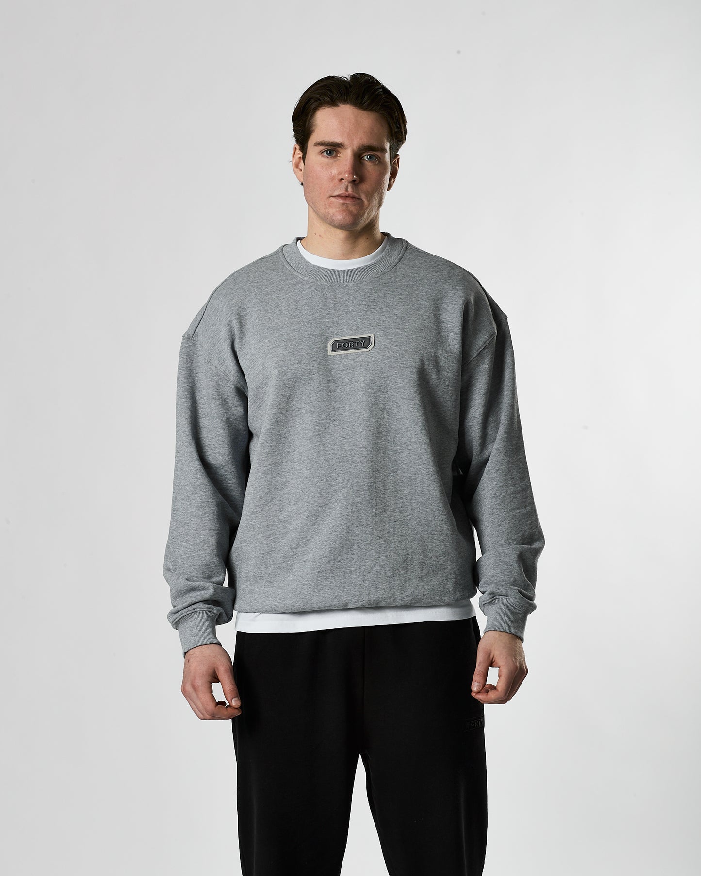 Lifestyle Murgatroyd Felt Appliqué Sweat (Grey)