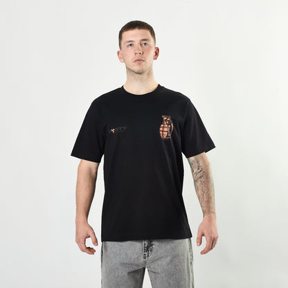 Lifestyle Axon Tee (Black/Coral)
