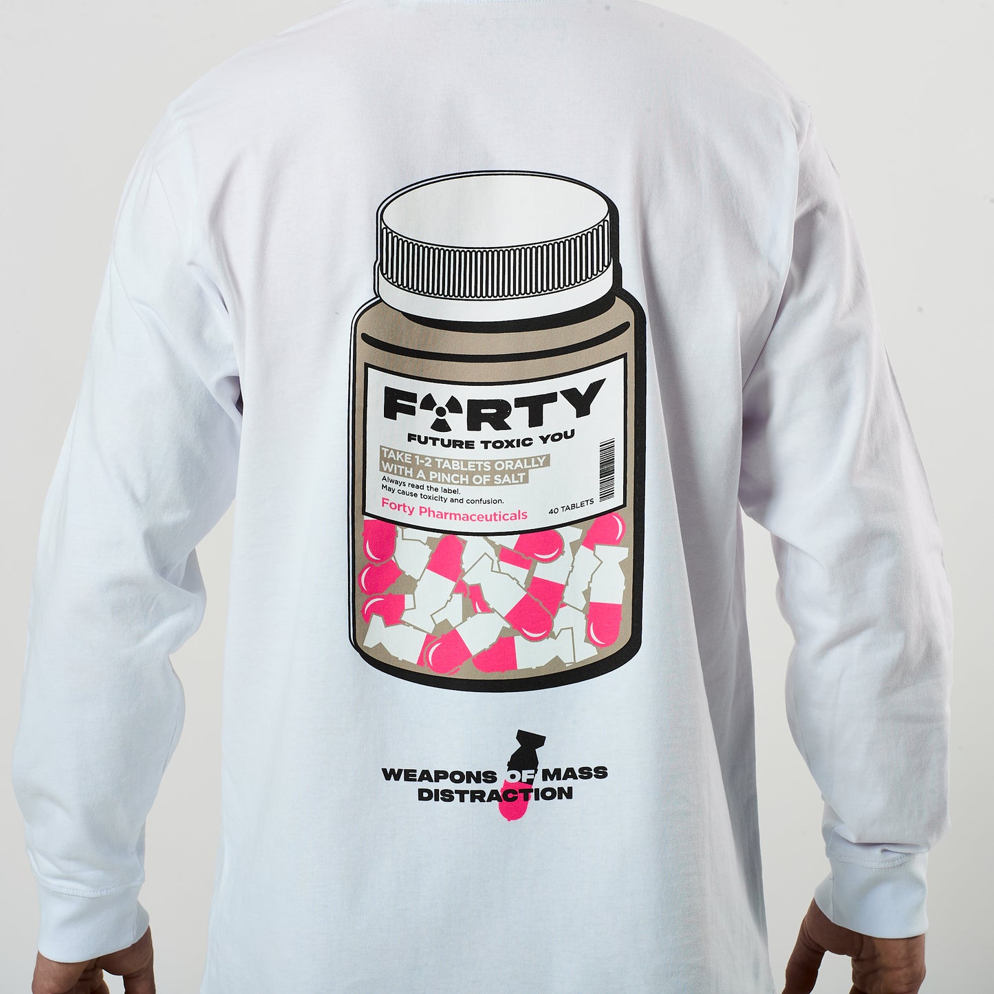 Lifestyle Pharm L/S Tee (White/Pink)
