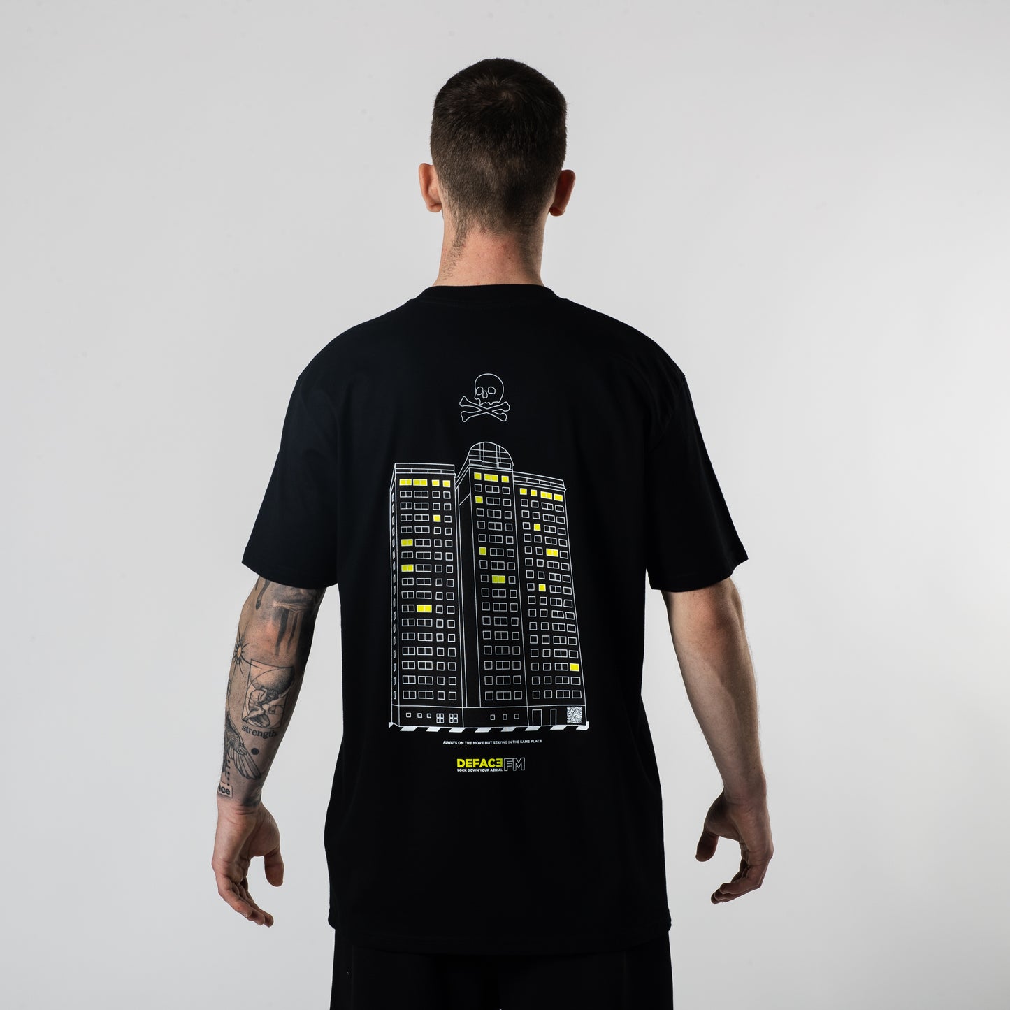 Deface FM Rise High Tee (Black)