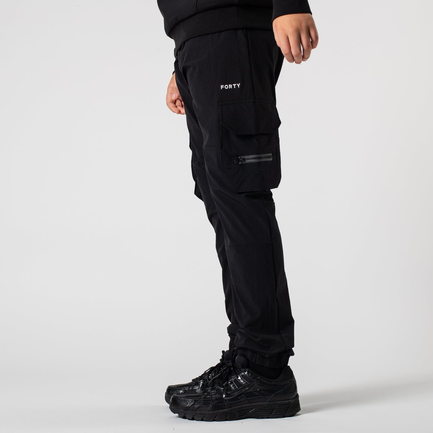 Junior Tech Pant Griffin (Black)