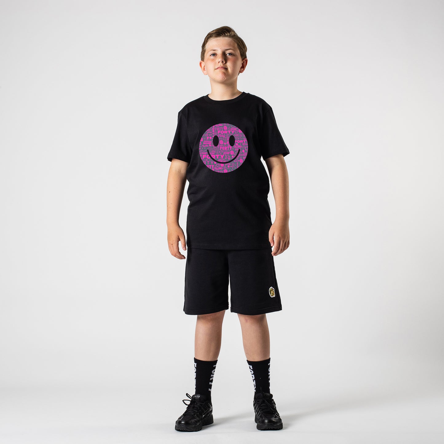 Junior Forty Smiley Tee (Black/Pink)