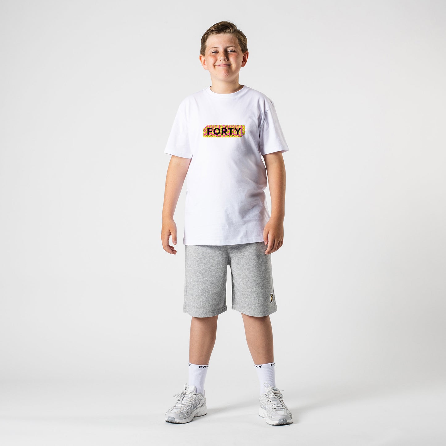 Junior Box Smile Tee (White/Neon Pink)