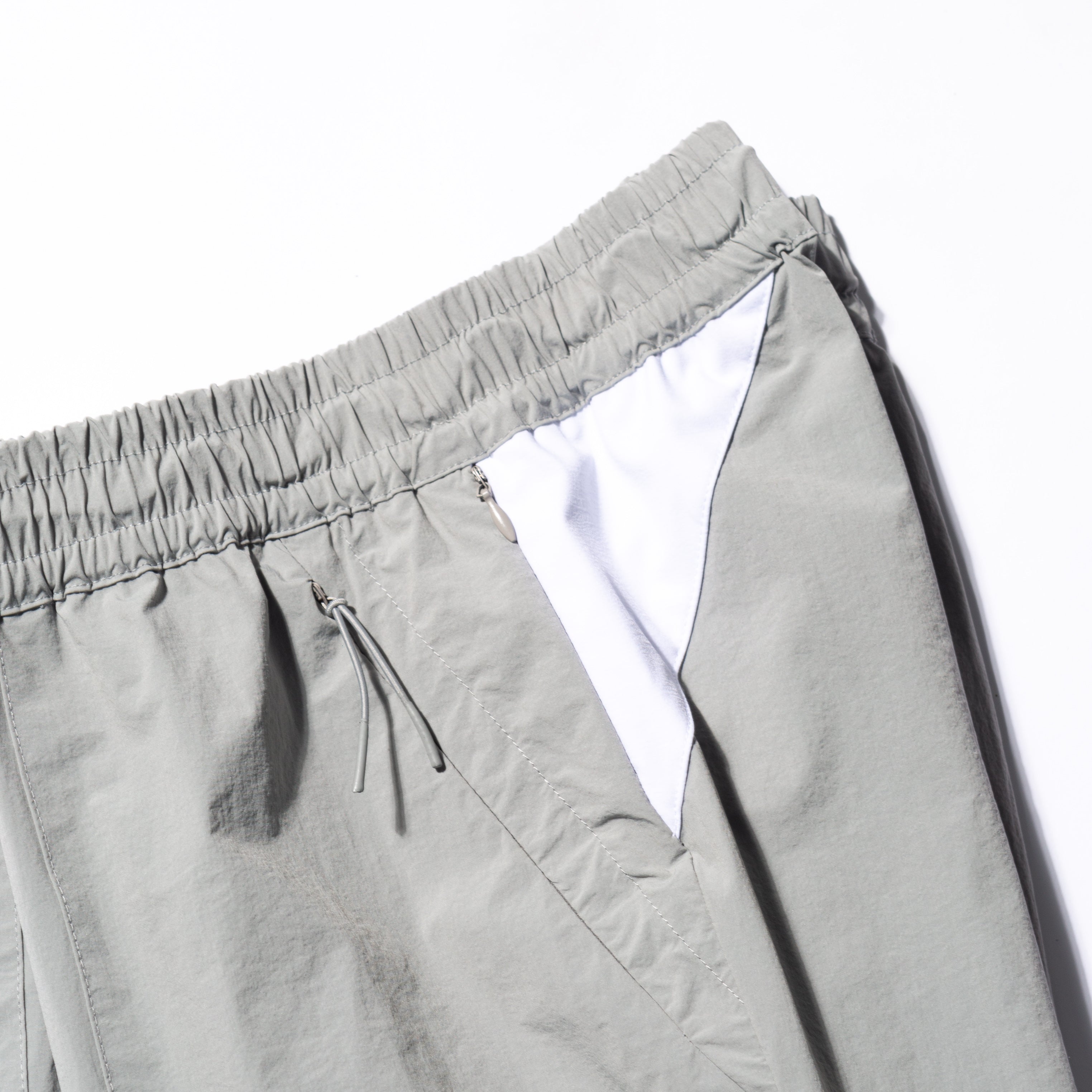 Ray Tech Cargo Shorts (Grey/White)