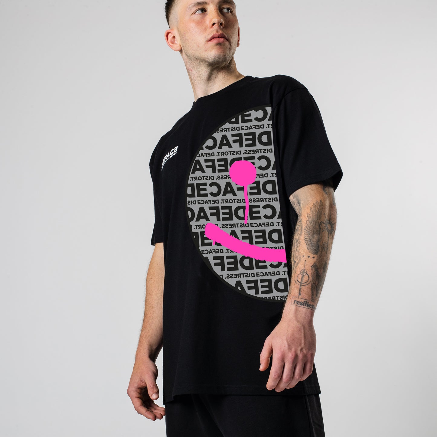 Deface Smiley Tee (Black/Pink)