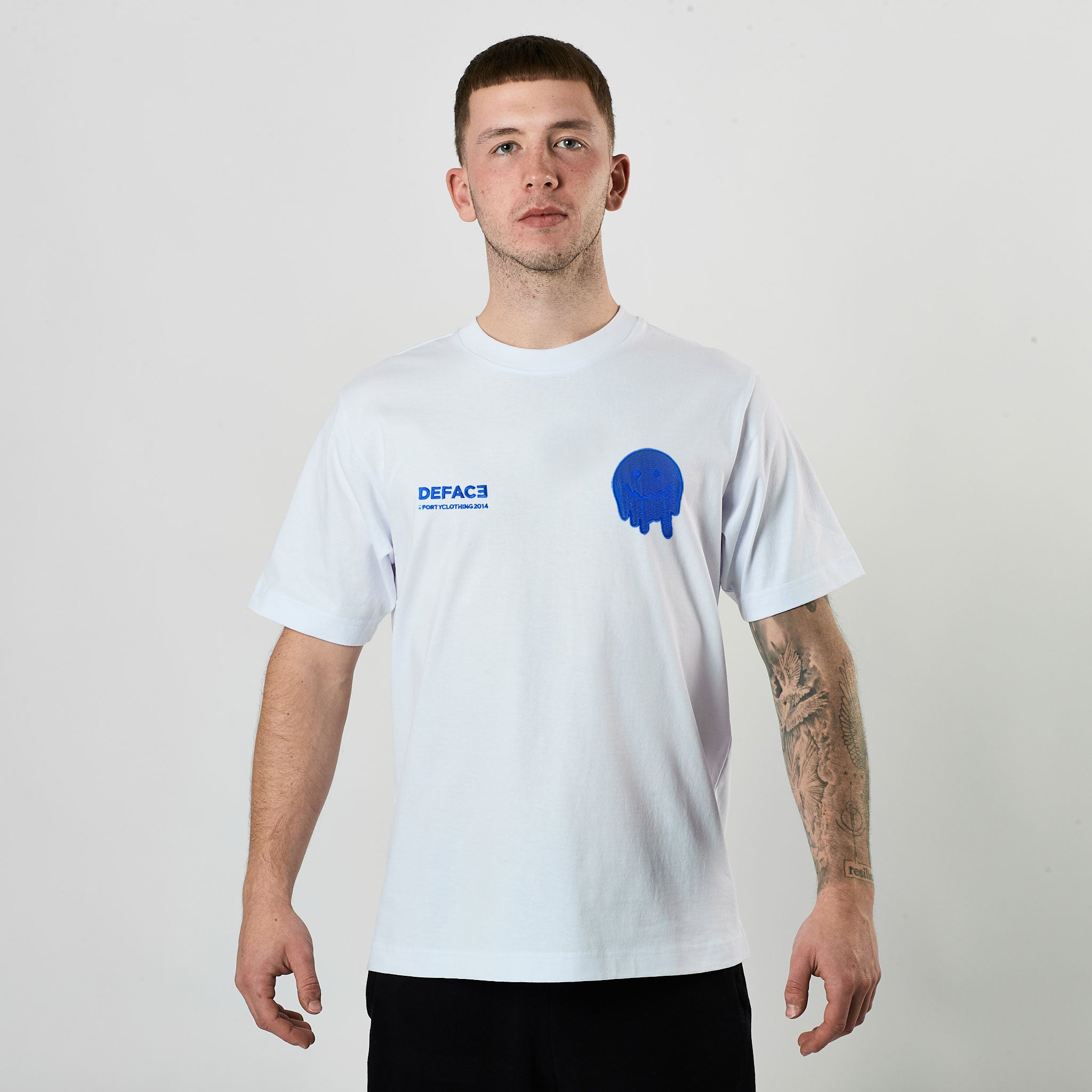 Deface Topo Dual Logo Tee (White/Electron Blue) – Forty Clothing