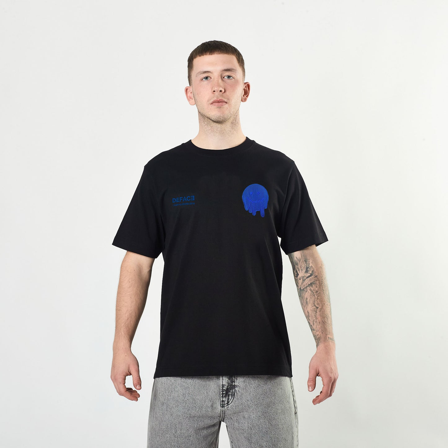 Deface Topo Dual Logo Tee (Black/Electron Blue)