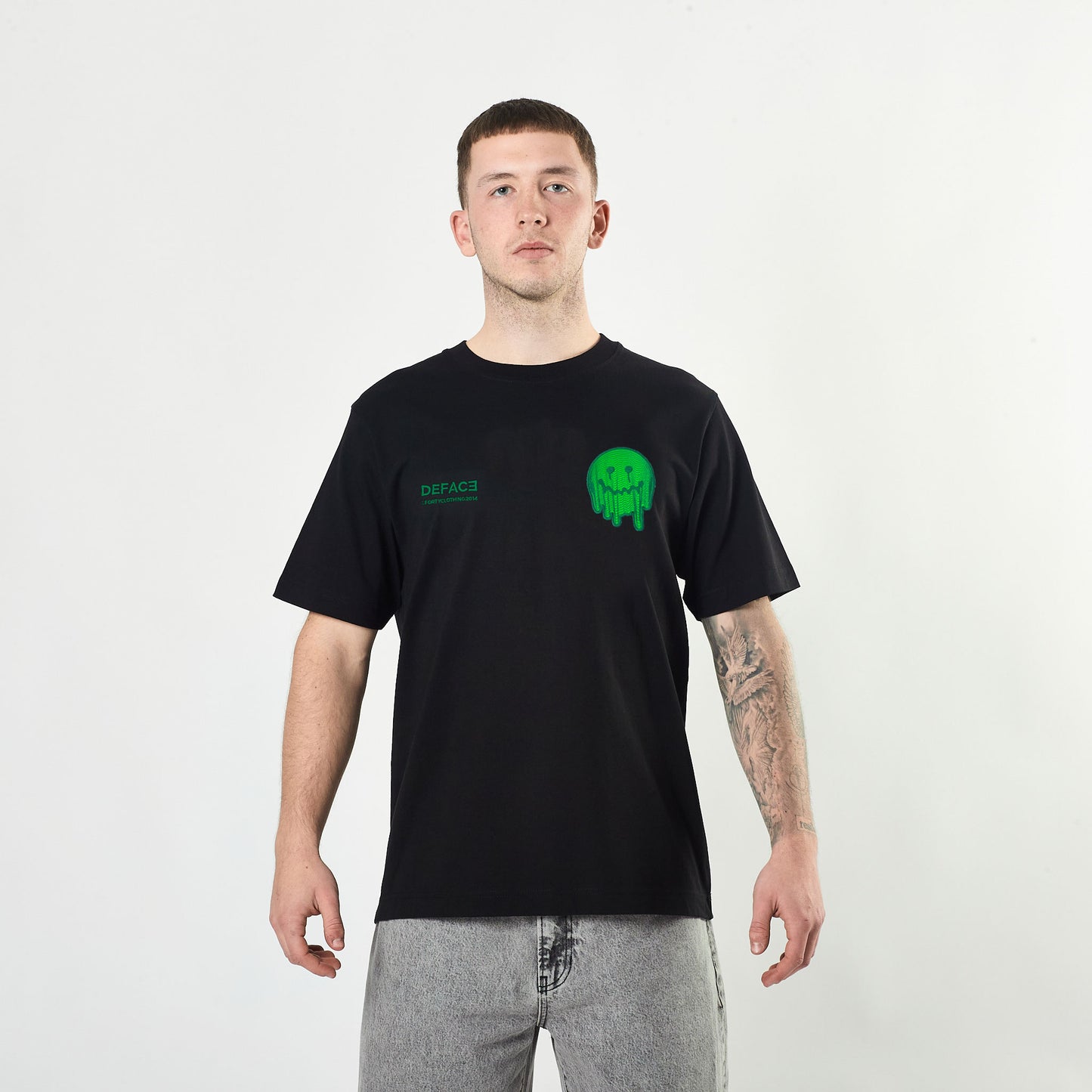 Deface Topo Dual Logo Tee (Black/Neutron Green)